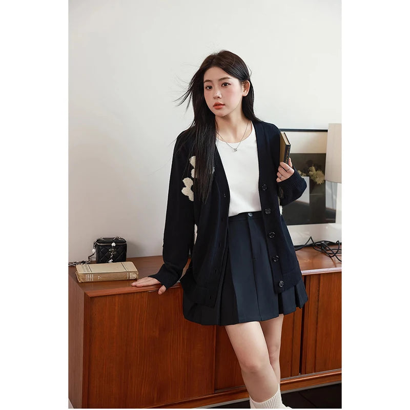 Women Black Cardigan Sweater Short V-neck Outerwear Embroidery Korean Fashion Leisure Lazy Wind Winter Knitting Thickening Coat