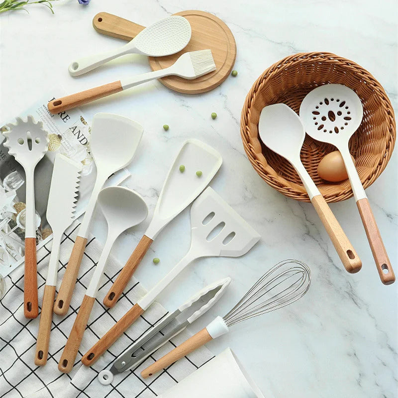 Non-stick Silicone Cooking Utensils Set Kitchenware Wooden Handle Spatula Spoon Turner Soup Ladle Whisk Cookware Kitchen Tools