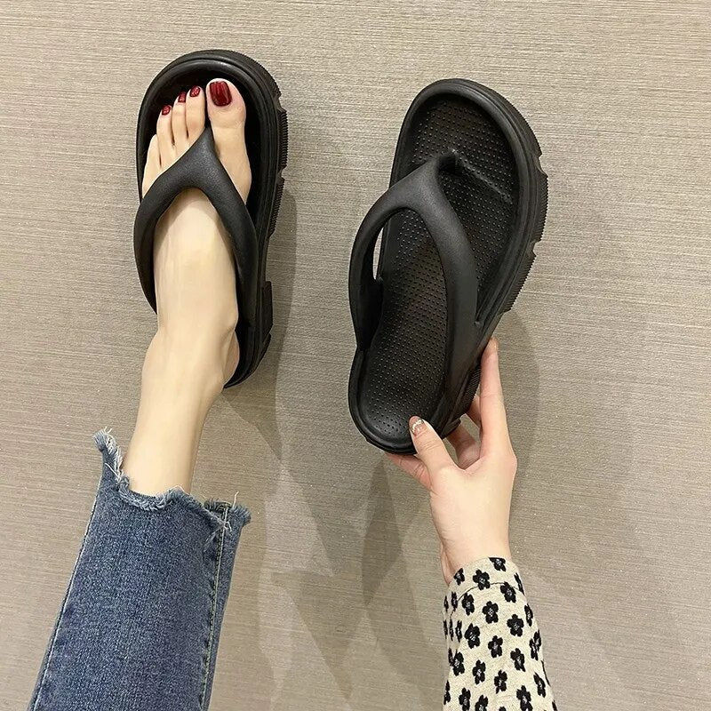 Thick Sole Wedges Flip Flops For Women 2023 Summer Clip Platform Sandals Woman Non-slip Beach Slippers Girls Outdoor Slides