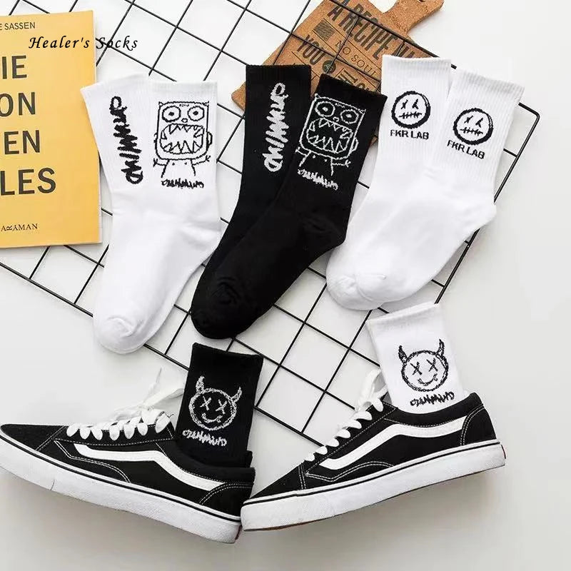 Men Women Socks Cotton Simplicity Anime Devil Grimace Harajuku Black White Graffiti Fashion Long Funny Hip Hop Sox Unisex medias