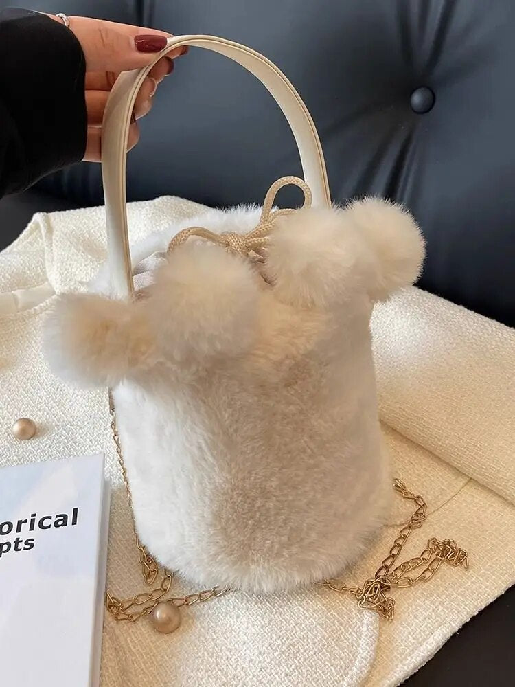 Artificial Fur Solid Color Handbag 2023 Winter New Soft Plush Women's Designer High Capacity Handbag Shoulder Wallet Bucket Bag