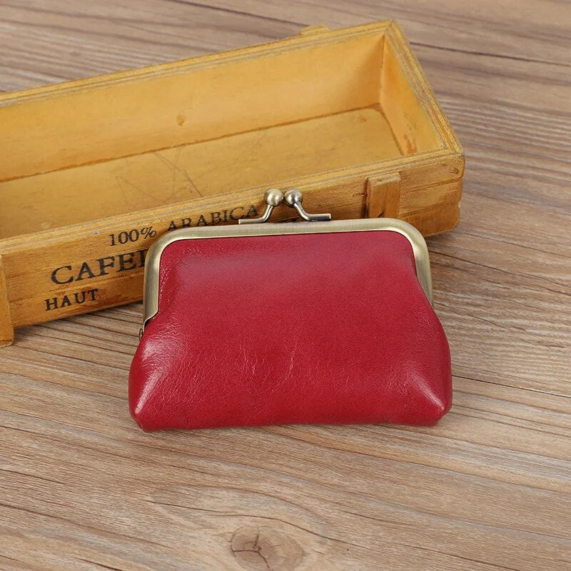 Women Wallet Retro Oil Wax Cowhide Coin Purse Real Leather Bag Handmade Mini Storage Bag Coin Bag Short Credit Card Holder