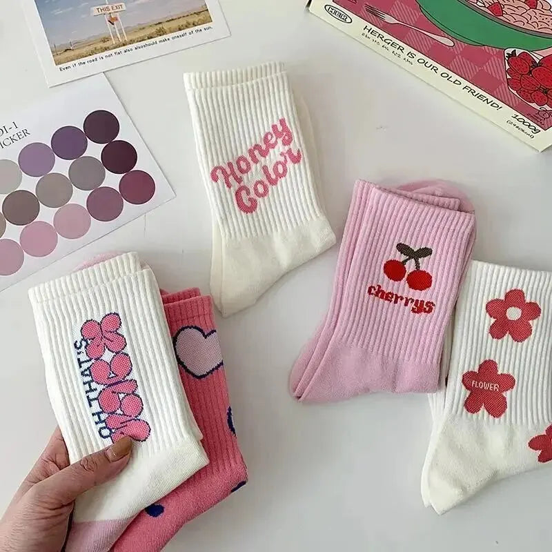 Trendy Versatile Pink White Flower Socks Girls Cute Polka Dot Cotton Socks Anti-Slip Antibacterial Sweat Absorbent All Seasons