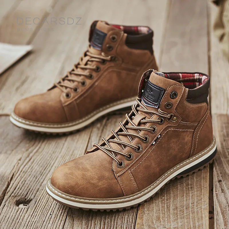 DECARSDZ Men Boots Outdoor Comfy Men Boots Men Fashion High Quality Leather Classic Autumn Shoes Man Brand Durable Winter Boots