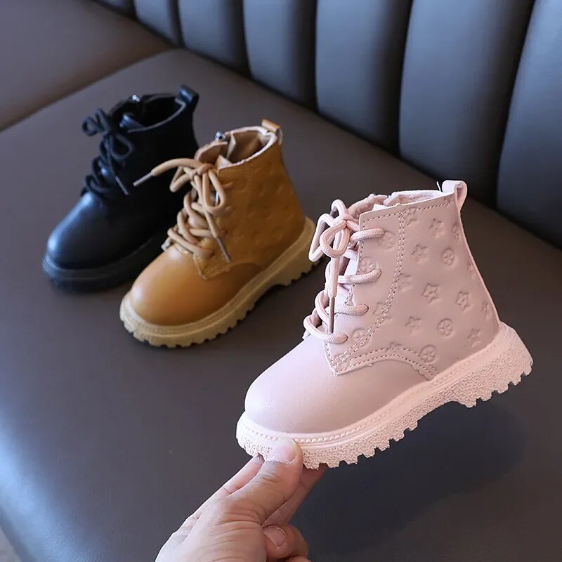 Girls Boots Autumn Winter Plush Children Boots Boys Girls Shoes Fashion Brand Soft Leather Warm Kids Boots Shoes for Kids