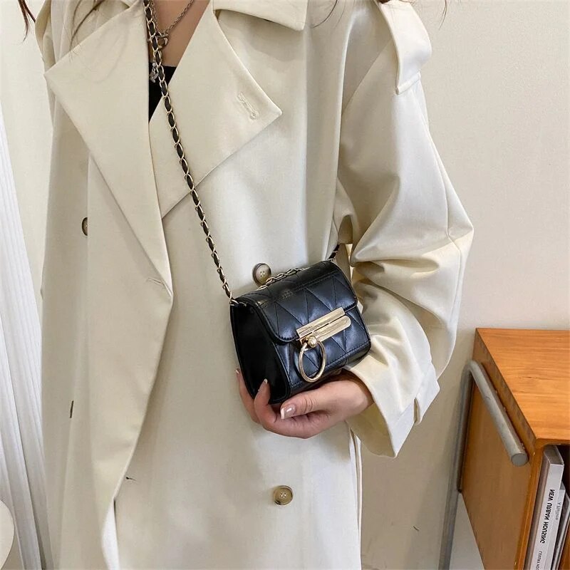 Mini Small transparent heart Bag Women's New Fashion Design One Shoulder wallets for women luxury leather handbags black purse