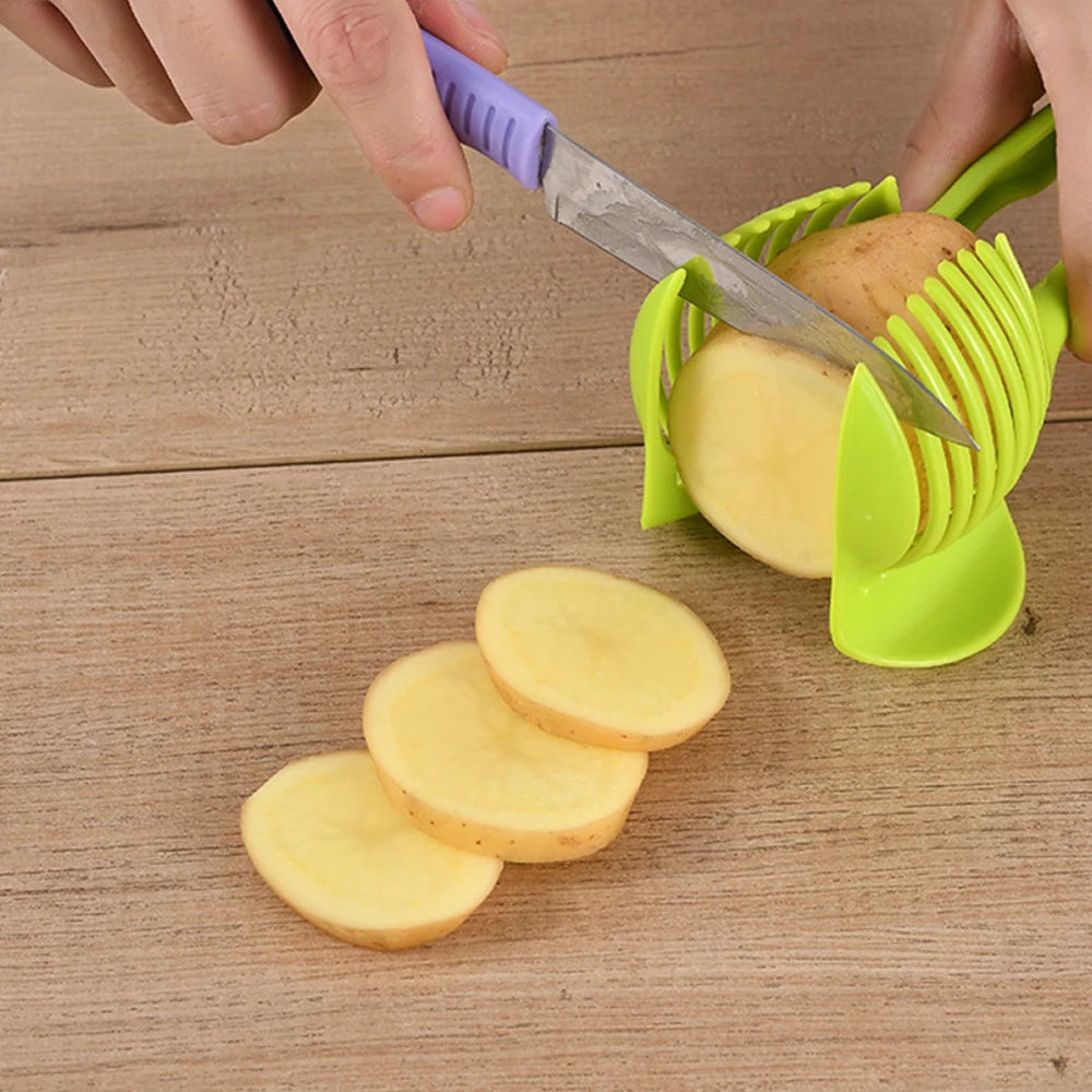 1PC Hand-held Kitchen Ware Tomato Slicing Bread Clip Fruit and Vegetable Slicing Fruit Slicer Knife Holder