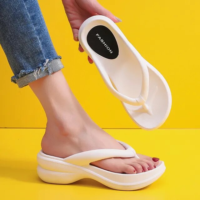 Thick Sole Wedges Flip Flops For Women 2023 Summer Clip Platform Sandals Woman Non-slip Beach Slippers Girls Outdoor Slides