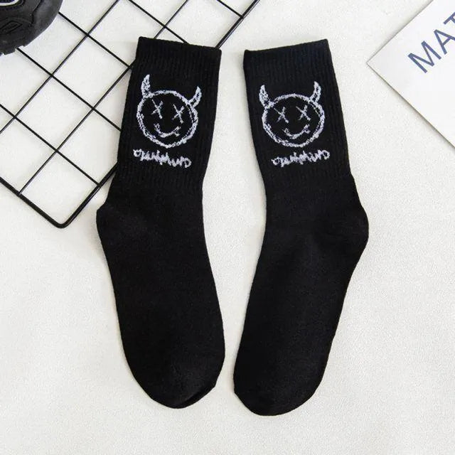 Men Women Socks Cotton Simplicity Anime Devil Grimace Harajuku Black White Graffiti Fashion Long Funny Hip Hop Sox Unisex medias