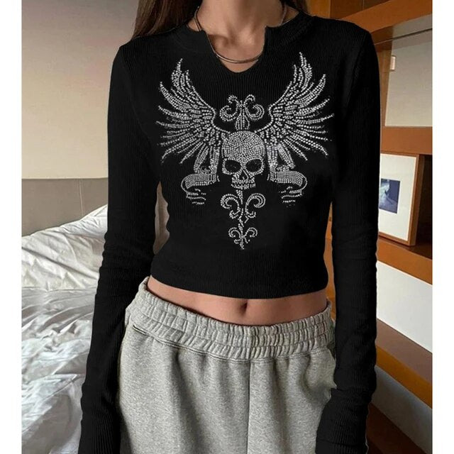 Xingqing 2000s Aesthetic T Shirt Graphic Cross Wings Print Long Sleeve Tops y2k Women Clothes Fairycore Grunge Tee Streetwear