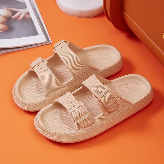 Thick Platform Cloud Slippers Women Fashion Buckle Soft Sole Pillow Slides Sandals Woman 2023 Summer Beach Non-Slip Flip Flops