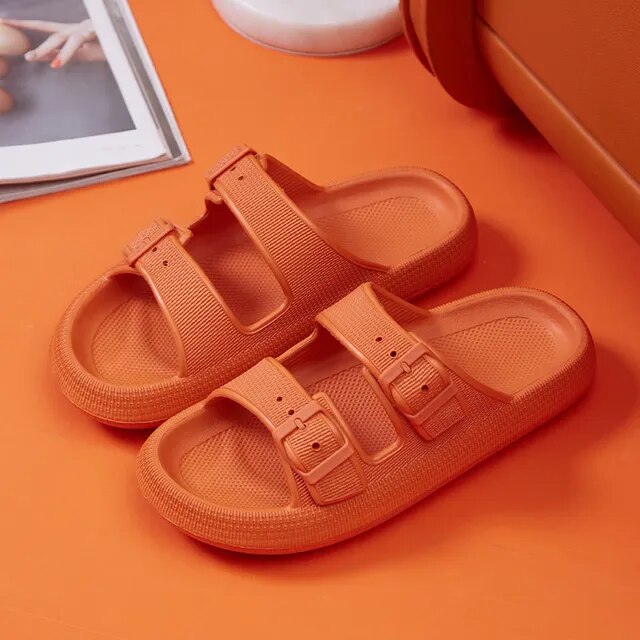 Thick Platform Cloud Slippers Women Fashion Buckle Soft Sole Pillow Slides Sandals Woman 2023 Summer Beach Non-Slip Flip Flops